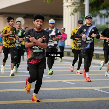 Runner Photo 6417351