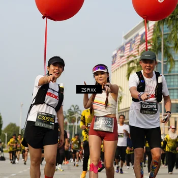 Runner Photo 6417354