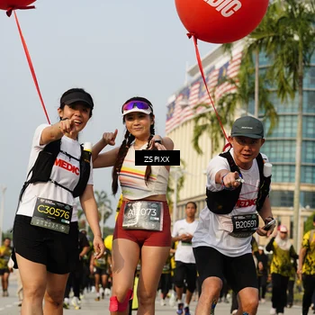 Runner Photo 6417376