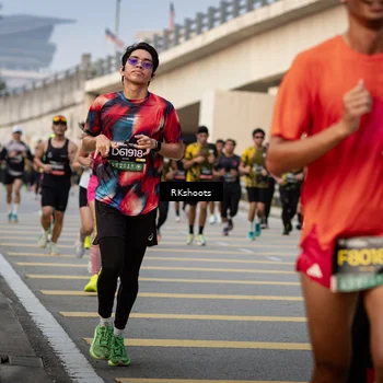 Runner Photo 6417453