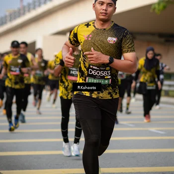 Runner Photo 6417507