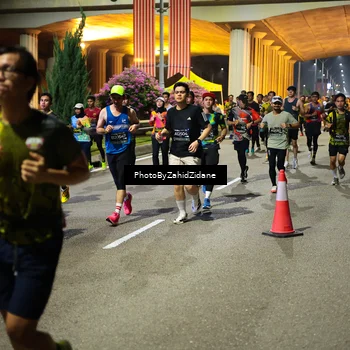 Runner Photo 6417515