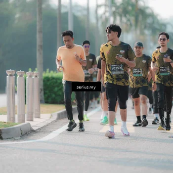 Runner Photo 6417608