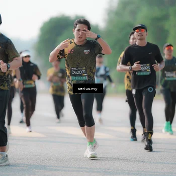Runner Photo 6417620