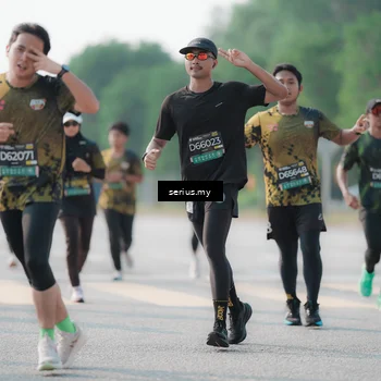 Runner Photo 6417627