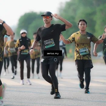 Runner Photo 6417641
