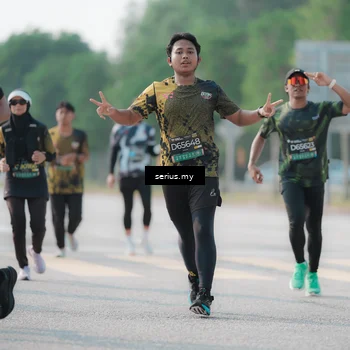 Runner Photo 6417648