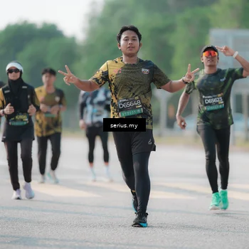 Runner Photo 6417649