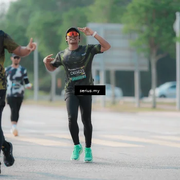 Runner Photo 6417650
