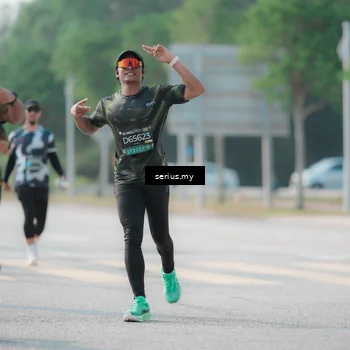 Runner Photo 6417669