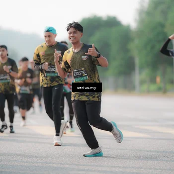 Runner Photo 6417691
