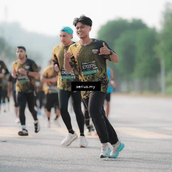 Runner Photo 6417695