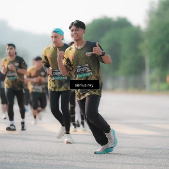 Runner Photo 6417697