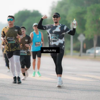 Runner Photo 6417718