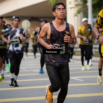 Runner Photo 6417728