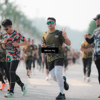 Runner Photo 6417745