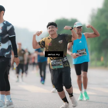 Runner Photo 6417758