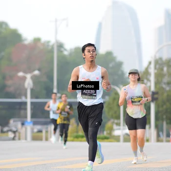 Runner Photo 6417769