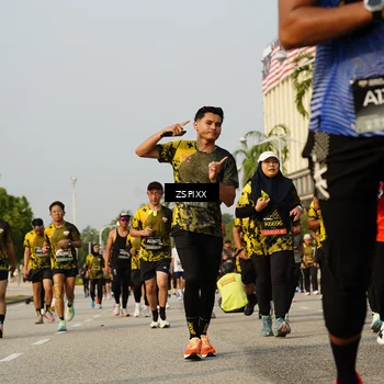 Runner Photo 6417772