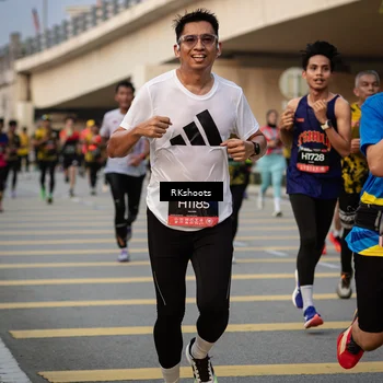 Runner Photo 6417773