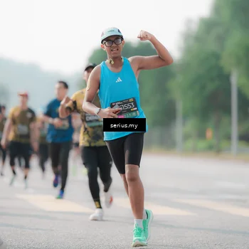 Runner Photo 6417777
