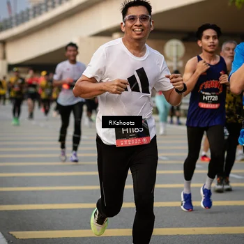 Runner Photo 6417818
