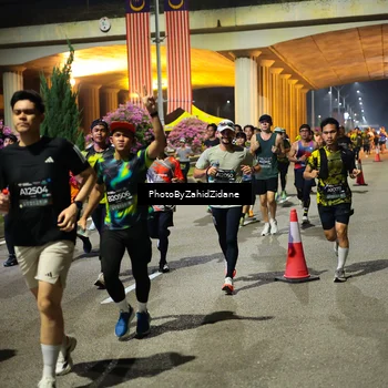 Runner Photo 6417820