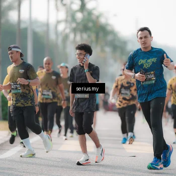 Runner Photo 6417835