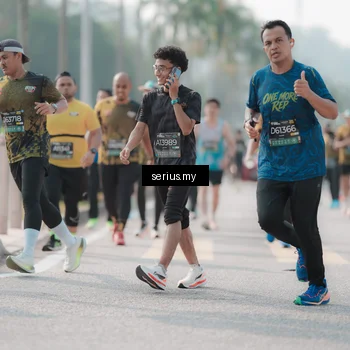 Runner Photo 6417837