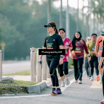 Runner Photo 6417844