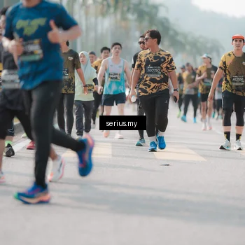 Runner Photo 6417851