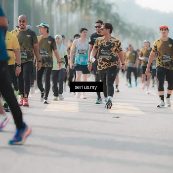 Runner Photo 6417854