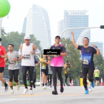 Runner Photo 6417869