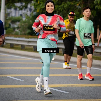 Runner Photo 6417872