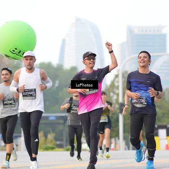 Runner Photo 6417885