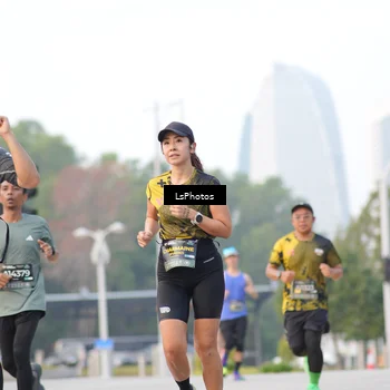 Runner Photo 6417904