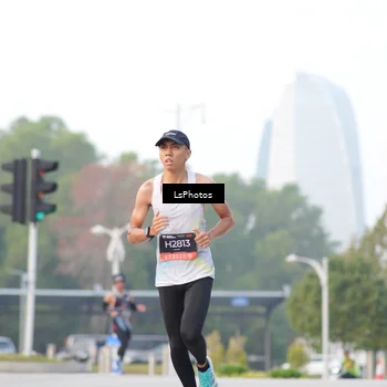 Runner Photo 6417910