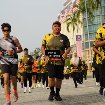 Runner Photo 6417915