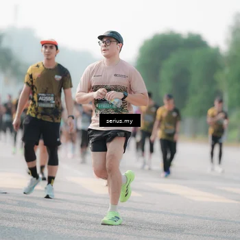 Runner Photo 6417919