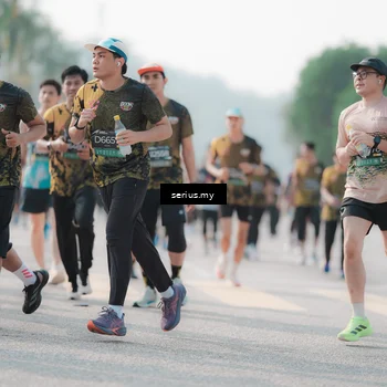 Runner Photo 6417944