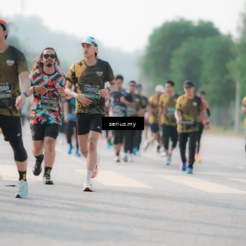 Runner Photo 6417945