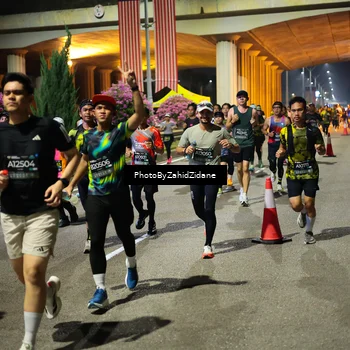 Runner Photo 6417972