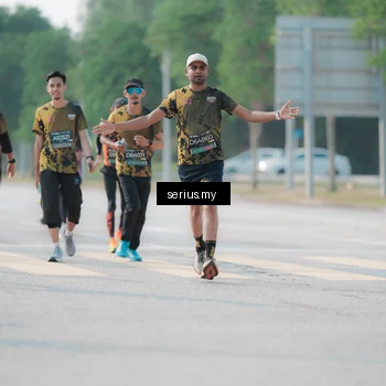Runner Photo 6417981