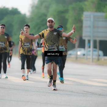 Runner Photo 6417991