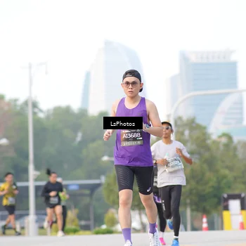 Runner Photo 6417997