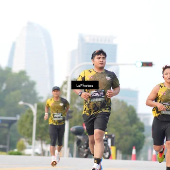Runner Photo 6418024