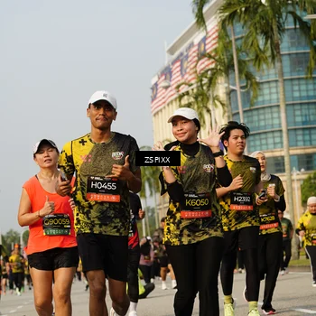 Runner Photo 6418046