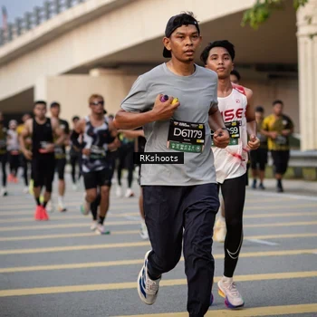 Runner Photo 6418047