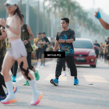 Runner Photo 6418058