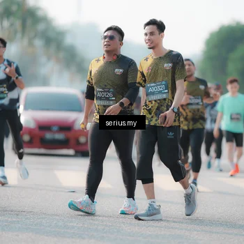 Runner Photo 6418074